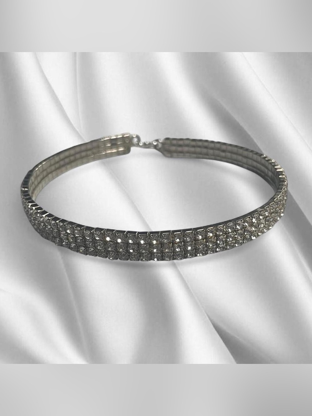 Ardene Rhinestone Choker